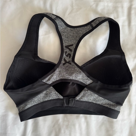Victoria's Secret VSX Sport Push-Up Sports Bra 32D Adjustable, Padded Support - Picture 2 of 7